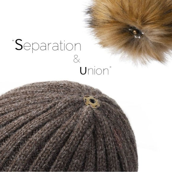 ❄️FURTALK Cable Knit Beanie with Removable Pom❄️ NEW - Picture 4 of 11